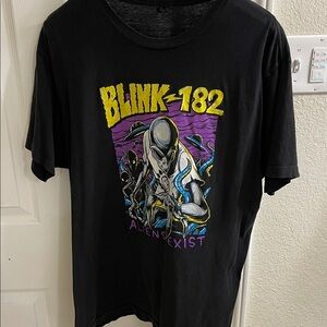 5/$25 Blink_182 Men’s XL Graphic T-Shirt